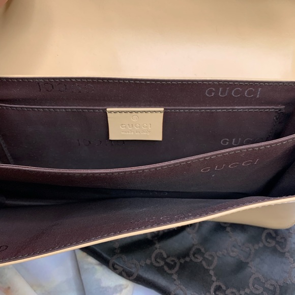 Like new authentic tan Gucci evening bag - Picture 6 of 10